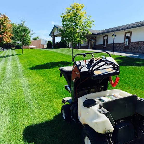 Grounds maintenance gallery 4